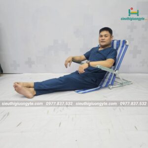 Tựa Lưng Bệnh Nhân, Người Già